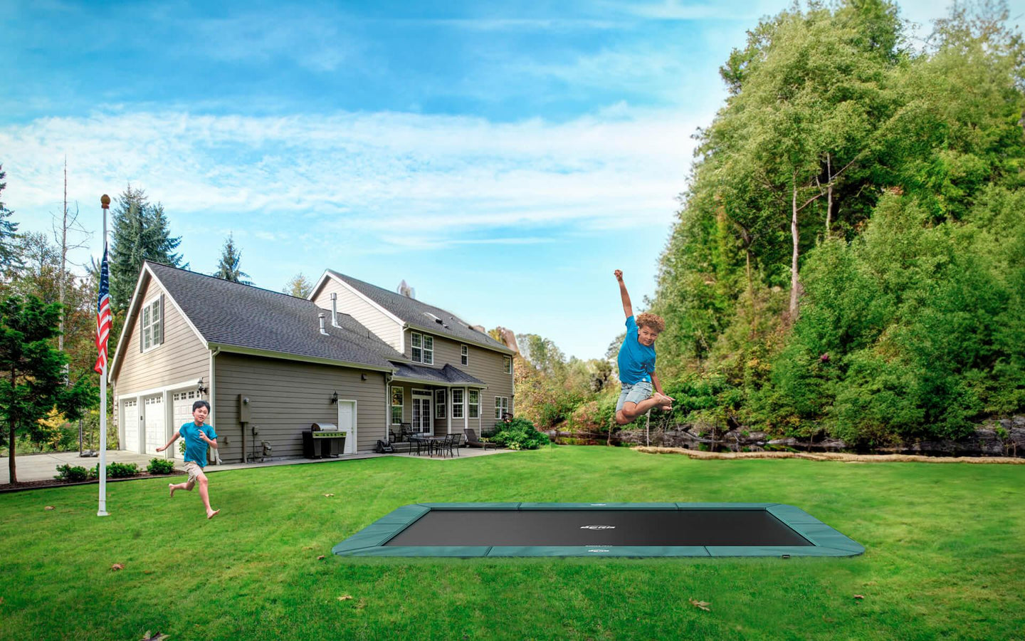 Berg Champion FlatGround - Digging Required / Rectangle - 16x10 ft / Safety Net Not Included