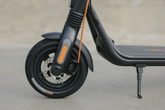 EMMO SEGWAY F2 ELECTRIC SCOOTER