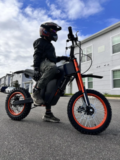 Tuttio Soleil01 3000W Peak 48V 21Ah – Electric Mini Bike