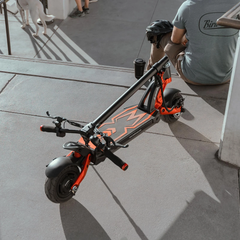 Kaabo Mantis 8 Dual Motor 25 MPH 25 MILES